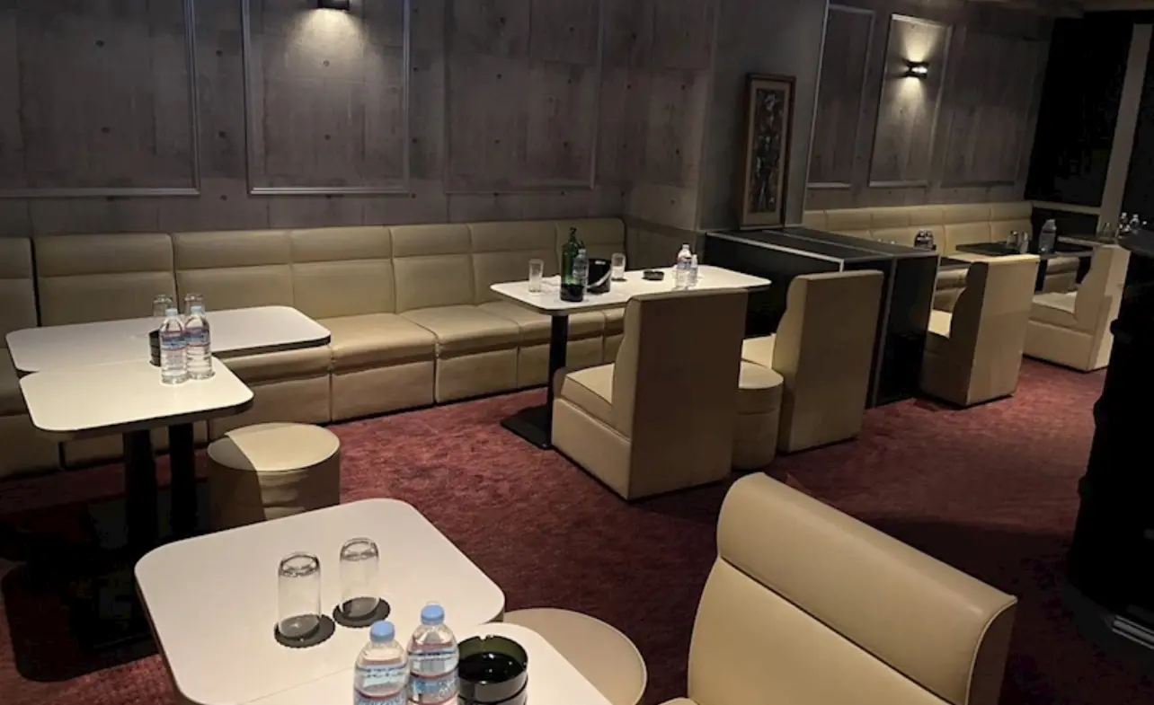 本八幡レイン 店内写真