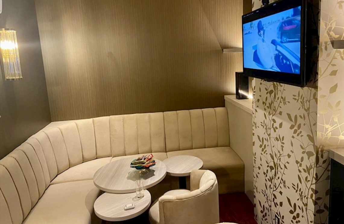 千葉富士見町ルーカス店内画像