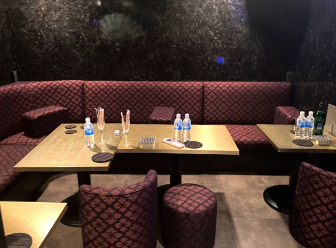 千葉富士見町万寿店内画像