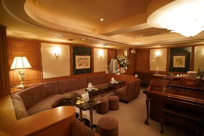 銀座舞花店内画像