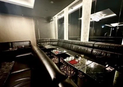 千葉富士見町エム店内画像