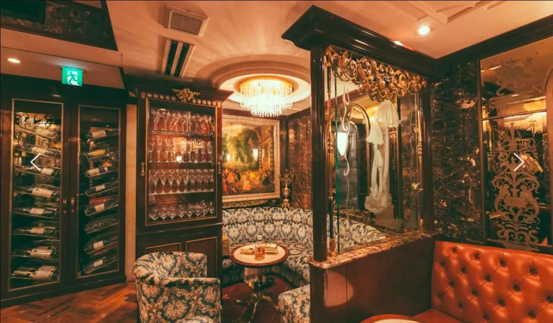 銀座利恵店内画像