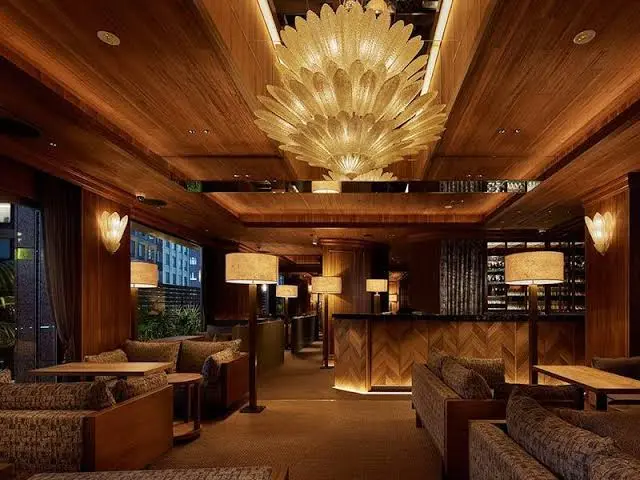 六本木ファブリックREの店内写真