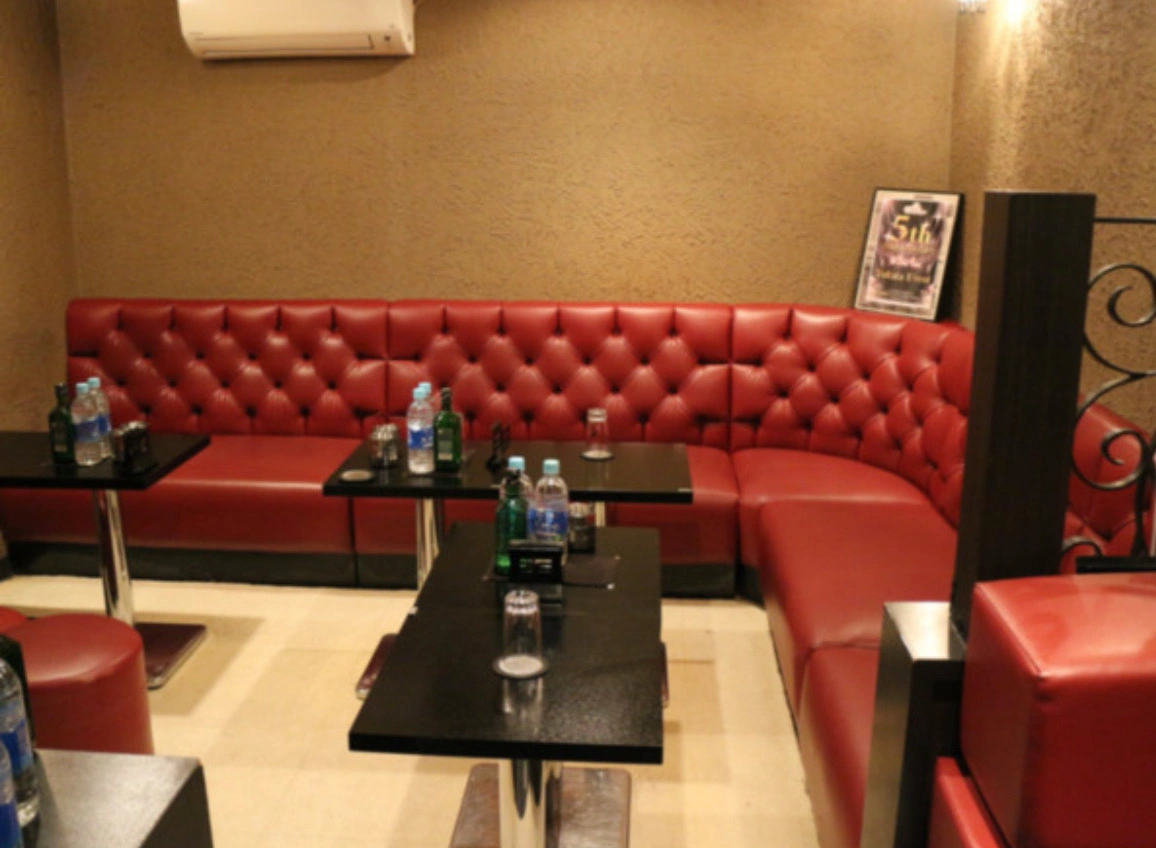 津田沼クラウン店内写真