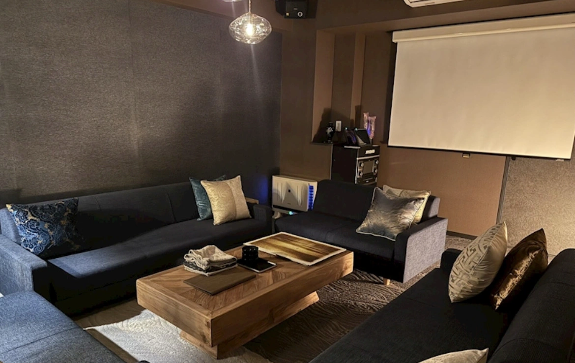 秋葉原ラデン店内写真