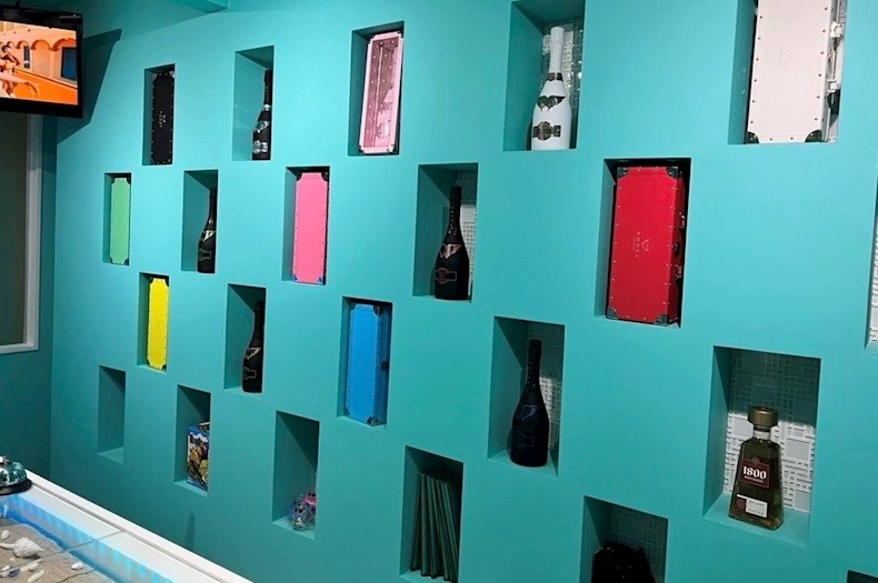 千葉富士見町みゆき通りアラマンダ店内画像