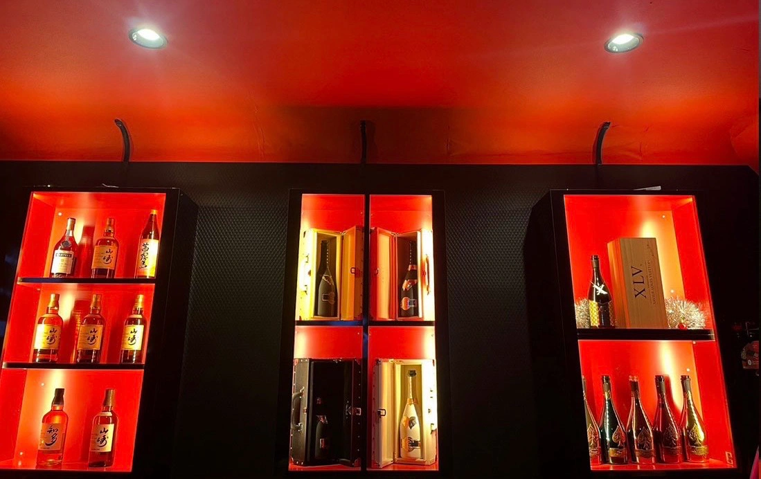 市原五井ヴォーグ店内画像