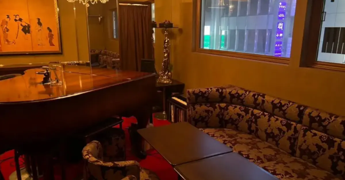 銀座ピアノバー長谷川 店内写真