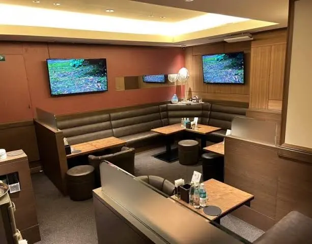 銀座月の庭店内写真