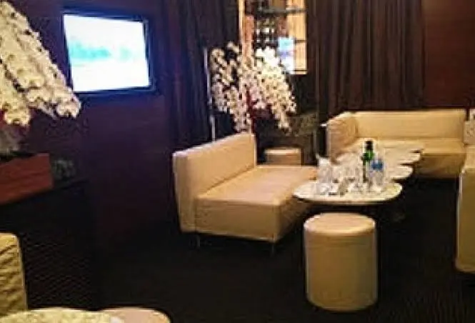 銀座ラヴレ店内写真