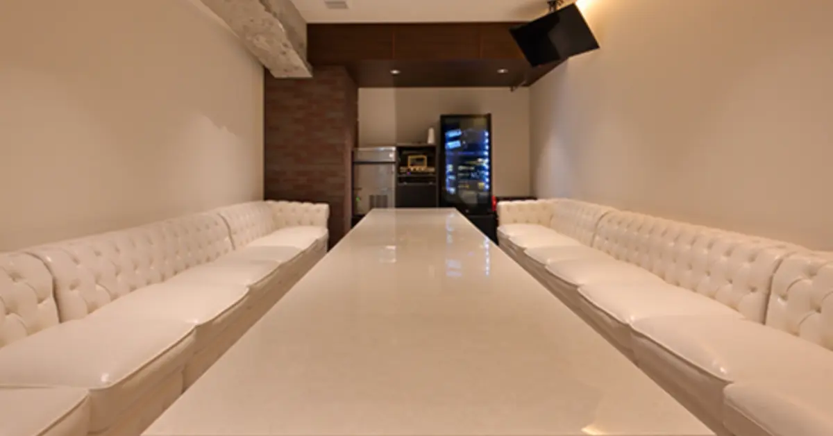 銀座プロフィット 店内写真