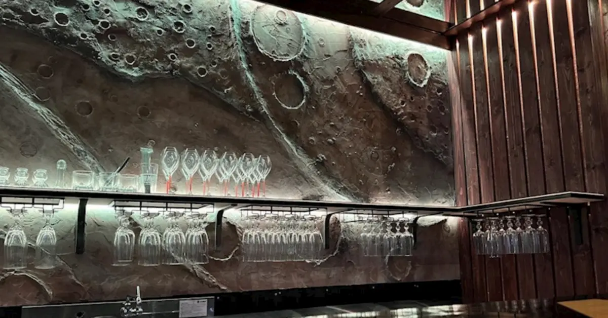 八幡宿モール店内写真