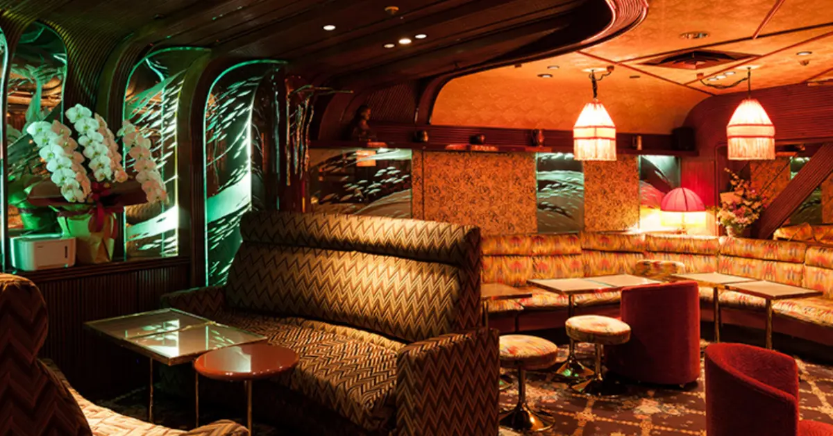 六本木セリーネ 店内写真