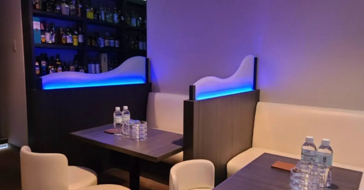 新小岩椿店内写真