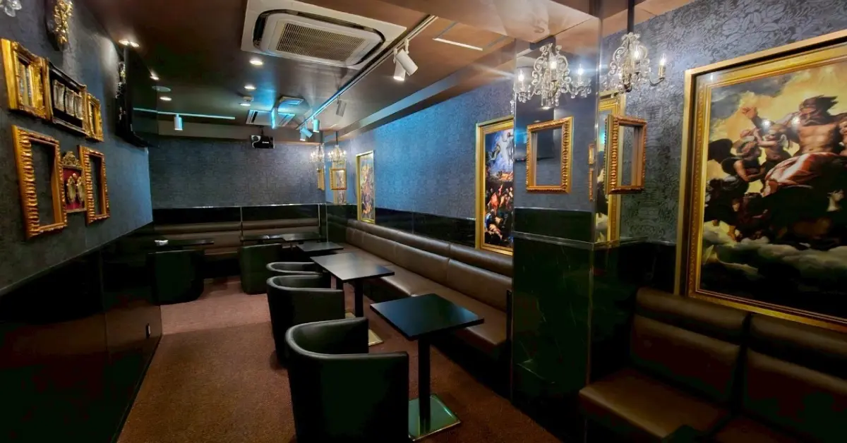神田アールのメインフロア（店内内装） - キャバクラ体入求人