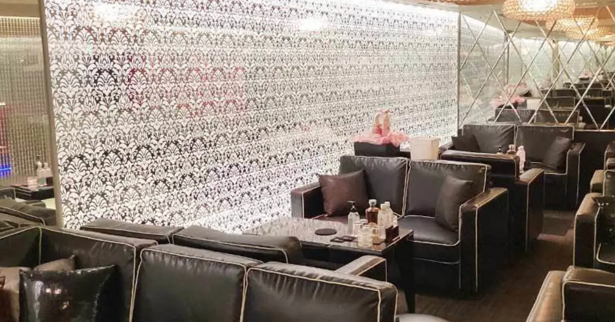 新宿歌舞伎町グローブのメインフロア（店内内装） - キャバクラ体入求人