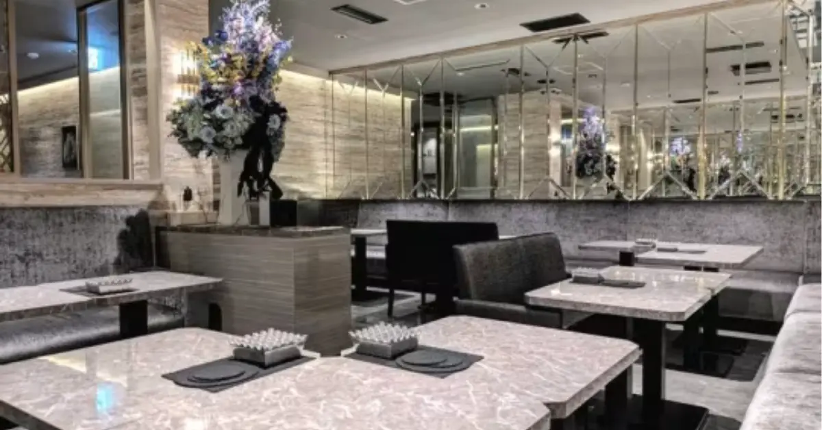 船橋＋オーディン＋メインフロア 店内内装