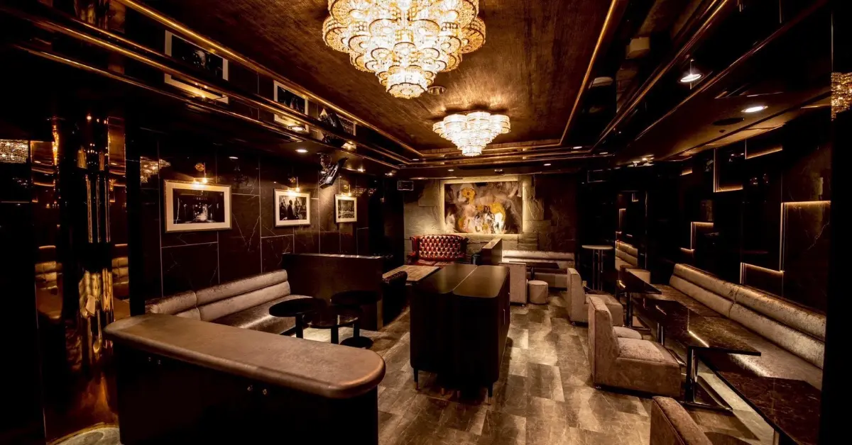 銀座パラディのメインフロア画像 店内内装 キャバクラ体入求人