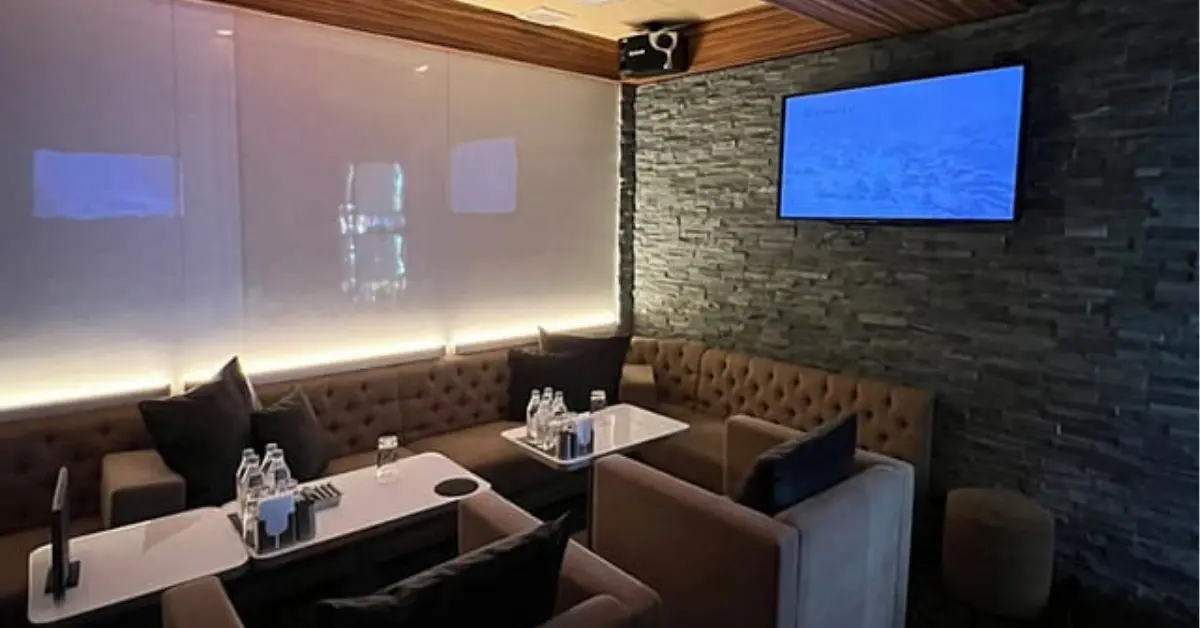 松戸＋ララパルーザ＋メインフロア 店内内装＋セミVIP