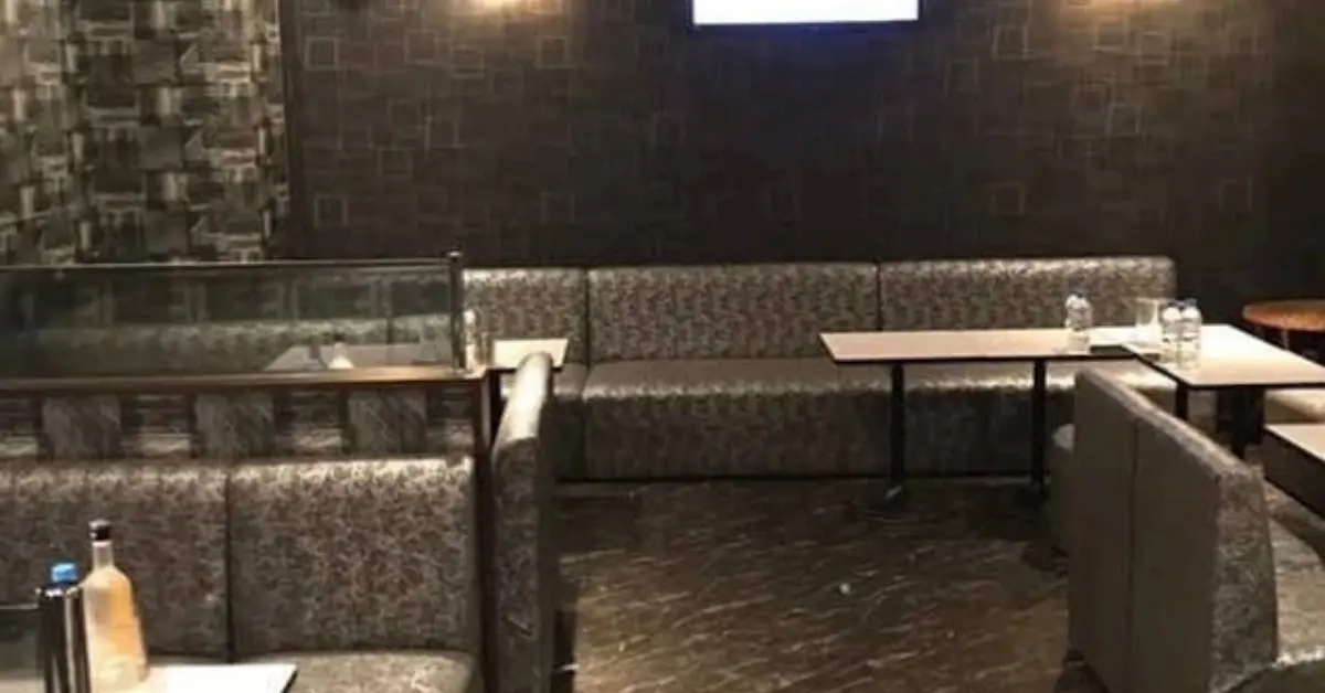 千葉富士見町＋ディライト＋メインフロア 店内内装＋通路側から撮影