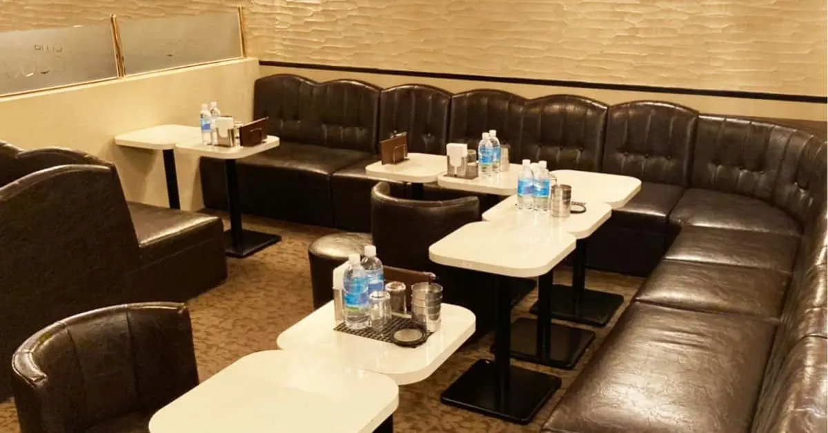 船橋ネオスのメインフロア 店内内装