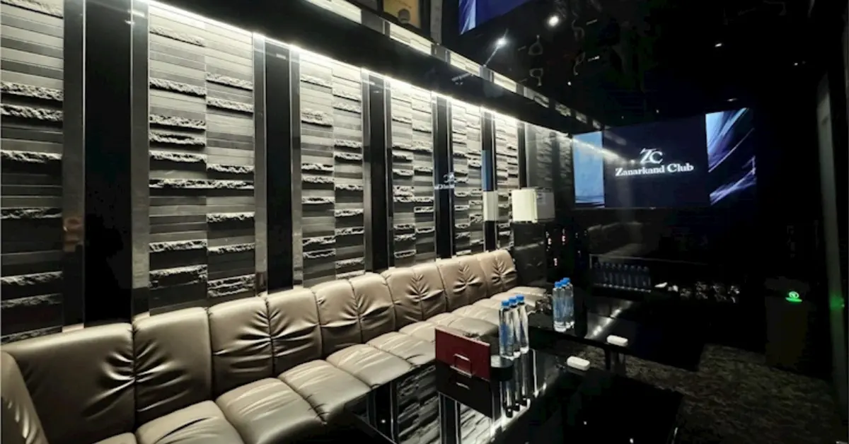 木更津ザナルカンドクラブのセカンド個室VIPルーム 店内内装