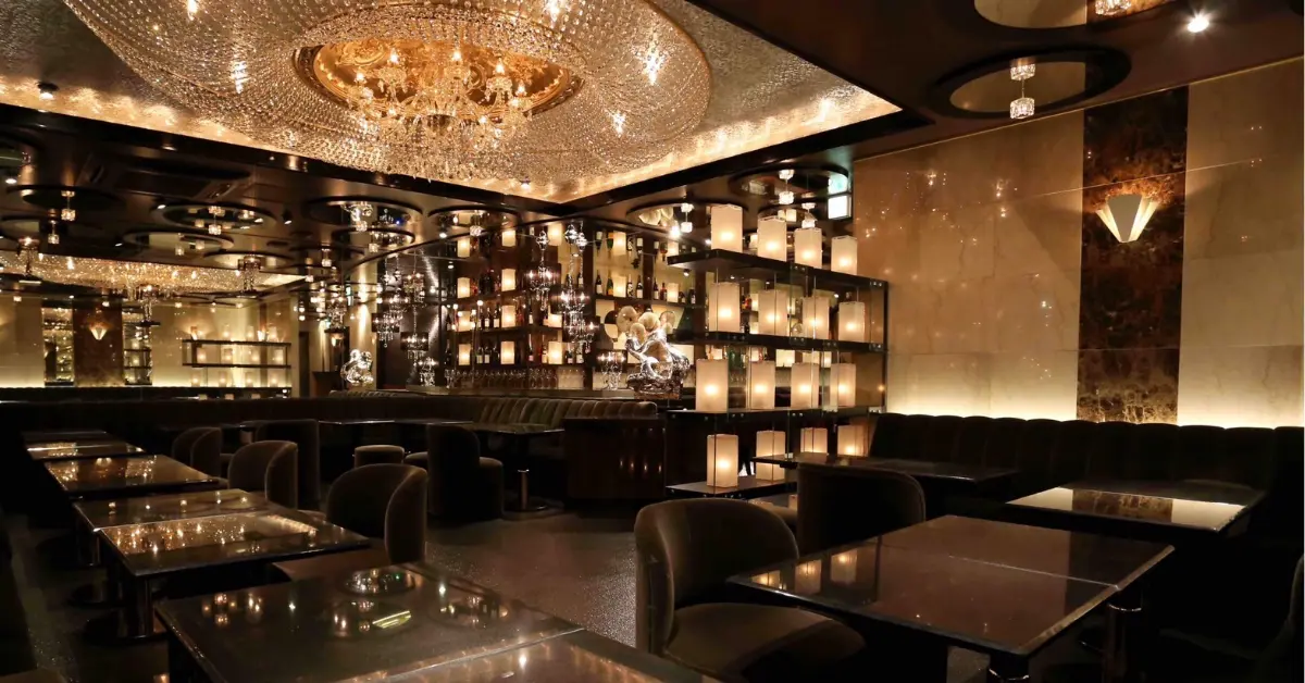 新宿歌舞伎町クラブラウンジコロンのメインフロア 店内内装