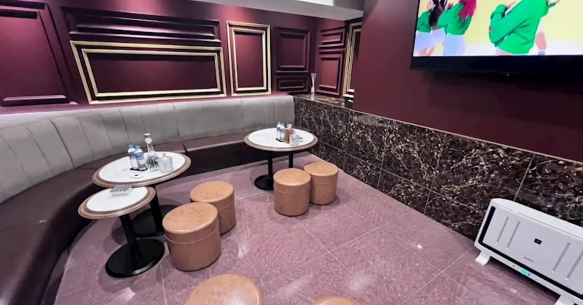 成田モア（MORE）の個室VIPルームを撮影した店内内装