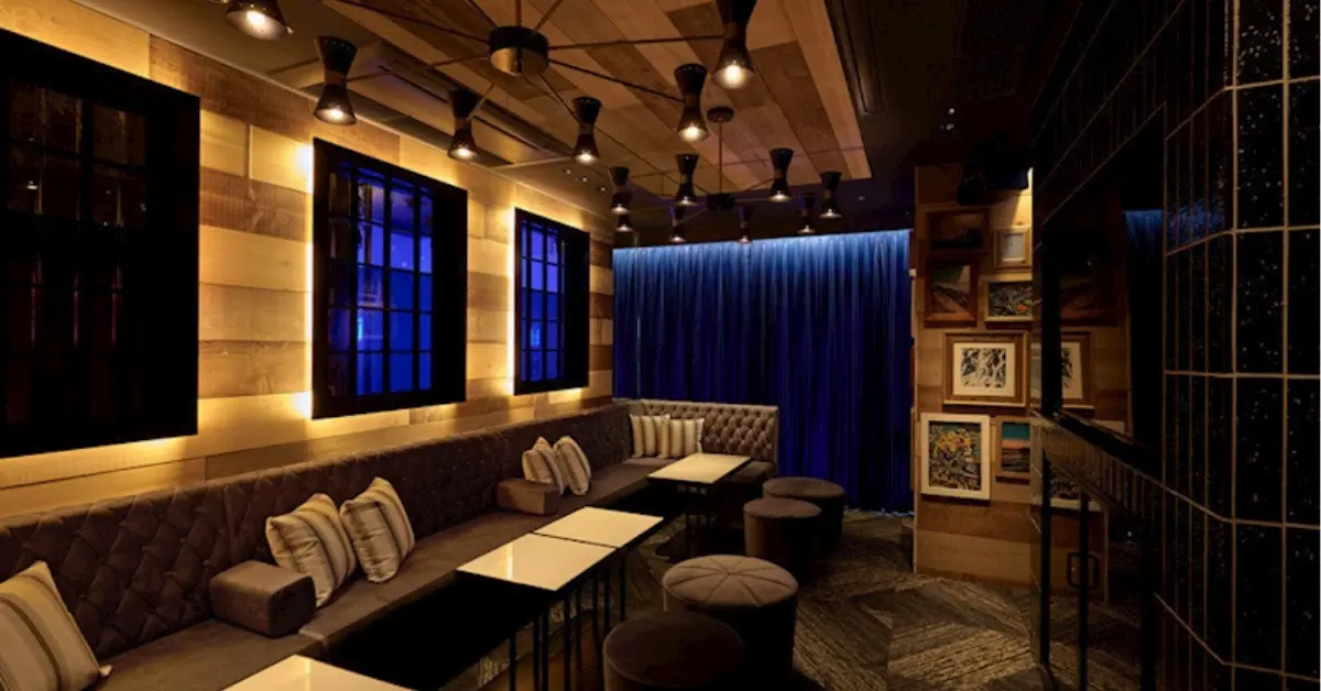 新橋サンセットラウンジェット(SUNSET LOUNGET SHINBASHI)のVIPルームを撮影した店内内装