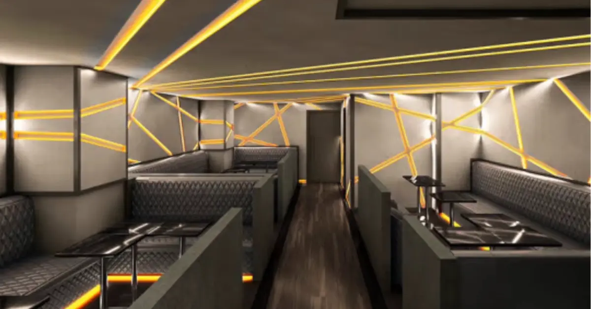 富士見町ザ・クラス(THE CLASS)のメインフロアを撮影した店内内装