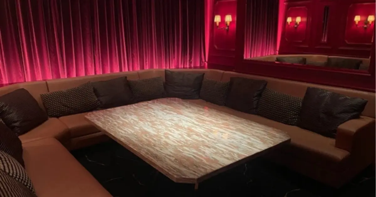 南越谷 レジェ (Club Leger)のVIPルームを撮影した店内内装