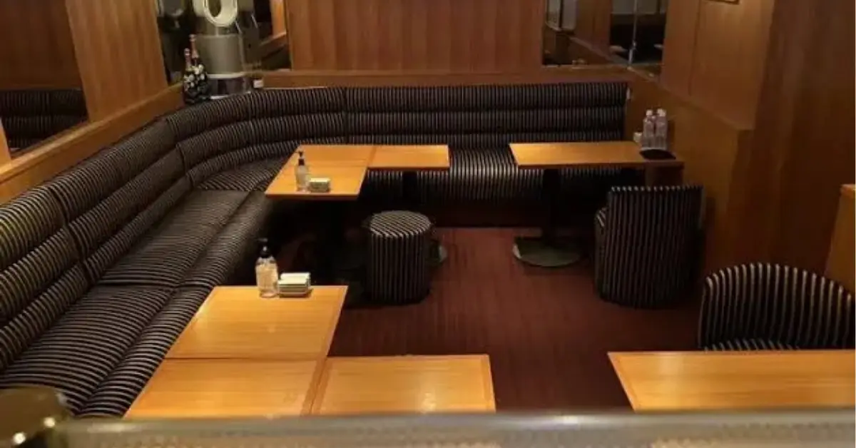 銀座アルゴ（ARGO）のメインフロアを撮影した店内内装