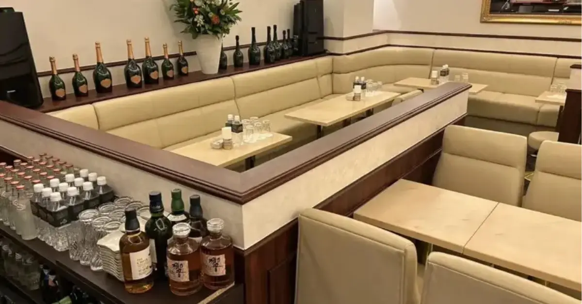 銀座ベルベ（VERBE）のメインフロアを撮影した店内内装