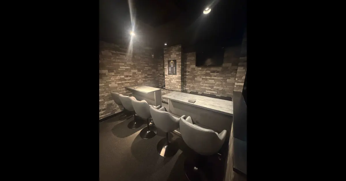 松戸スイート(Girls Bar Sweet)のカウンターを撮影した店内内装